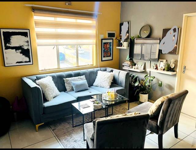 2 BEDROOM APARTMENT FOR SALE IN FLEURHOF